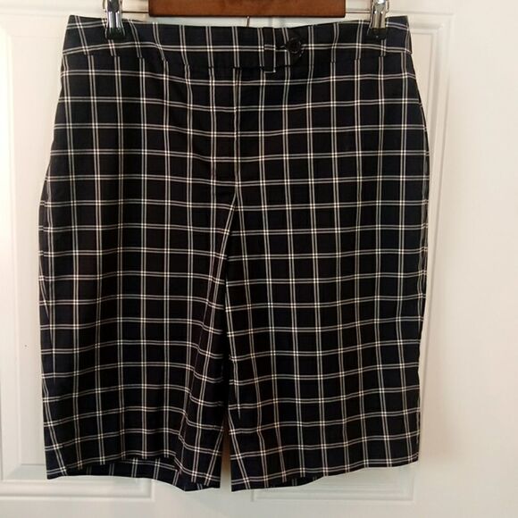 Jones New York blue and white Bermuda shorts - Picture 1 of 8